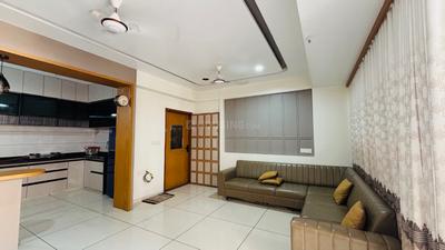 Living Room Image of 1350 Sq.ft 2 BHK Apartment / Flat for sale in Tragad Ahmedabad for Rs. 7500000