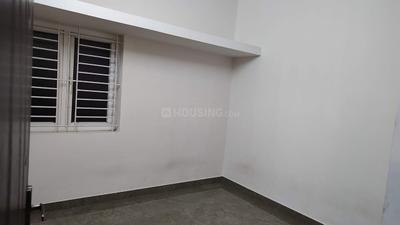 Bedroom Image of 1000 Sq.ft 2 BHK Apartment / Flat for rent in Malumichampatty Coimbatore for Rs. 16000