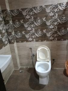 Bathroom Image of 2300 Sq.ft 3 BHK Independent House for rent in Sector 20 Noida for Rs. 45000