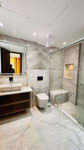 Bathroom Image of 2800 Sq.ft 4 BHK Builder Floor for sale in DLF City Phase 1, DLF Phase 1 Gurgaon for Rs. 51000000