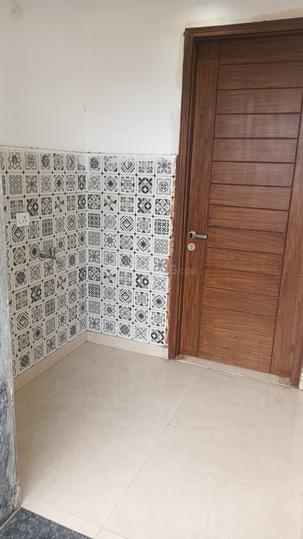 Sector 43, Green Field Colony Bathroom 1