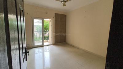 Bedroom Image of 1045 Sq.ft 2 BHK Apartment / Flat for sale in Paramount Floraville, Sector 137 Noida for Rs. 11000000