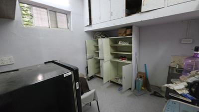 Kitchen Image of 320 Sq.ft 1 RK Studio for rent in Kothrud Pune for Rs. 11000