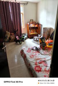 Bedroom Image of 1810 Sq.ft 3 BHK Apartment / Flat for sale in Gomti Nagar Lucknow for Rs. 14000000