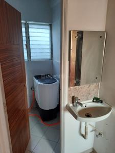 Bathroom Image of 1200 Sq.ft 2 BHK Apartment / Flat for rent in College Road Nashik for Rs. 30000