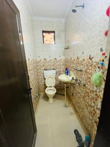 Image of 1250 Sq.ft 2 BHK Apartment / Flat for rent in Uttam Nagar, New Delhi for Rs. 11000