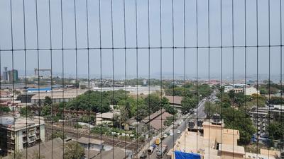 Balcony Image of 891 Sq.ft 1.5 BHK Apartment / Flat for rent in Alamdar Al Fatema Heights, Umerkhadi Mumbai for Rs. 65000