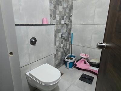 Bathroom Image of 1950 Sq.ft 3 BHK Apartment / Flat for sale in Shivam Eshanti Elegance Phase 1, Bhayli Vadodara for Rs. 9000000
