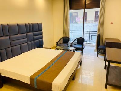Bedroom Image of Urbanroomz Luxury Coliving PG in DLF Phase 2, Gurgaon
