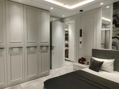 Bedroom Image of 2250 Sq.ft 4 BHK Apartment / Flat for sale in Vile Parle West Mumbai for Rs. 97500000