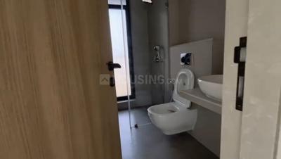 Image of 1200 Sq.ft 3 BHK Apartment / Flat for sale in Viceroy Savana Phase 2, Kandivali East, Mumbai for Rs. 45000000