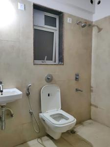 Common Bathroom Image of 780 Sq.ft 1.5 BHK Apartment / Flat for sale in Vijay Orovia, Hiranandani Estate Thane for Rs. 8500000