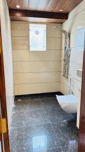 Image of 2385 Sq.ft 4 BHK Apartment / Flat for sale in UCHDPL Veridia 5 Oakwood Enclave, Wave City, Ghaziabad for Rs. 13000000