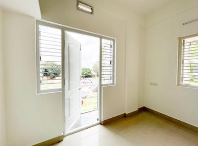 Bedroom Image of 1100 Sq.ft 2 BHK Apartment / Flat for rent in Sivanchetti Gardens Bengaluru for Rs. 35000
