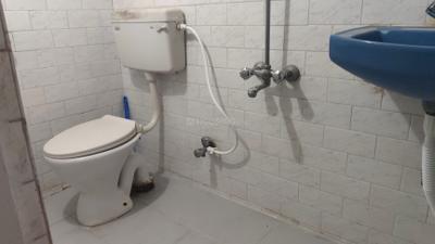 Image of 1600 Sq.ft 3 BHK Apartment / Flat for rent in Beharay Visava Park, Aundh, Pune for Rs. 38000