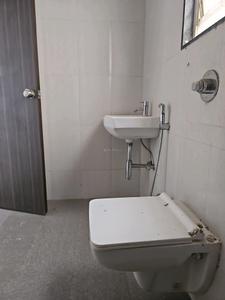 Common Bathroom Image of 1600 Sq.ft 3 BHK Apartment / Flat for sale in Kolte Patil IVY Apartments, Wagholi Pune for Rs. 9300000