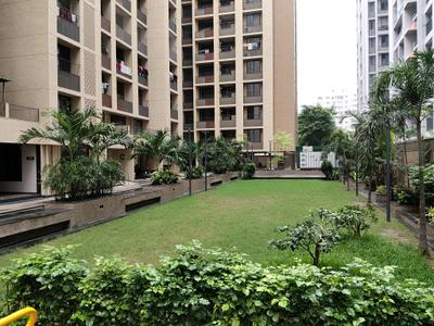 Image of 969 Sq.ft 3 BHK Apartment / Flat for rent in Arpan Status Sky, Chandkheda, Ahmedabad for Rs. 28000