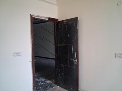 Bedroom Image of 1300 Sq.ft 3 BHK Apartment / Flat for sale in Aashi Modern Apartment 2, Sector 73 Noida for Rs. 4400000