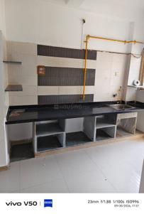 Kitchen Image of 2000 Sq.ft 3 BHK Apartment / Flat for rent in Nikol Ahmedabad for Rs. 16000