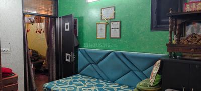 Bedroom Image of 700 Sq.ft 2 BHK Builder Floor for sale in Patparganj New Delhi for Rs. 7000000