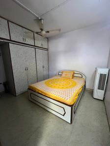 Bedroom Image of Kalpana PG for girls in Naranpura, Ahmedabad