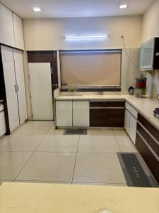 Kitchen Image of 5175 Sq.ft 5 BHK Independent House for sale in Thaltej Ahmedabad for Rs. 80000000