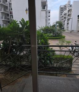 Balcony Image of 1093 Sq.ft 2.5 BHK Builder Floor for sale in Central Park Flamingo Floors, Sector 32 Sohna for Rs. 13000000