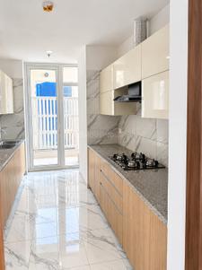 Kitchen Image of 2200 Sq.ft 3 BHK Apartment / Flat for rent in Conscient Hines Elevate, Sector 59 Gurgaon for Rs. 130000