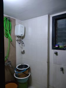 Common Bathroom Image of 700 Sq.ft 1 BHK Apartment / Flat for rent in Paradigm Pushpanjali Residency Phase III, Kasarvadavali Thane for Rs. 16548