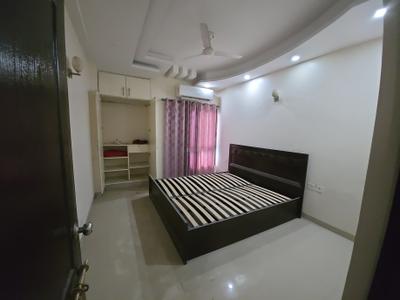 Bedroom Image of 1500 Sq.ft 3 BHK Apartment / Flat for rent in Vrindavan Yojana Lucknow for Rs. 32000