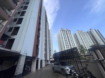 Image of 1205 Sq.ft 3 BHK Apartment / Flat for sale in Desai Desai DD Golden Gate, Kakkanad, Kochi for Rs. 5800000
