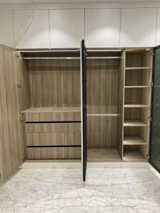 Bedroom Image of 1800 Sq.ft 3 BHK Builder Floor for sale in Model Town New Delhi for Rs. 35500000