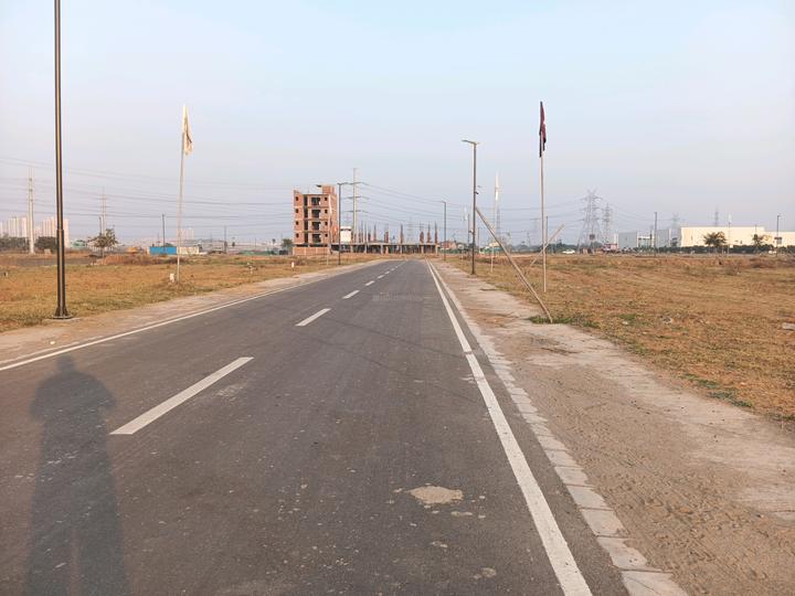 Vatika Express City Plots Main Image 1