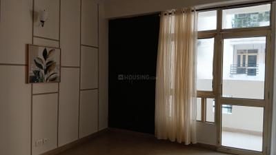Bedroom Image of 1260 Sq.ft 2 BHK Apartment / Flat for sale in Bulland Heights, Crossings Republik Ghaziabad for Rs. 7900000