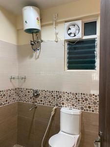 Bathroom Image of 990 Sq.ft 3 BHK Apartment / Flat for sale in Rohra Legend, Rajarhat Kolkata for Rs. 7400000