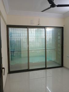 Hall Image of 1370 Sq.ft 3 BHK Apartment / Flat for rent in Triveni Laurel, Kalyan West Kalyan for Rs. 30000