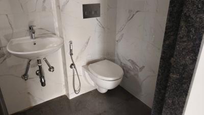 Image of 1035 Sq.ft 2 BHK Apartment / Flat for rent in Meriton Tower, Ambegaon Budruk, Pune for Rs. 20000