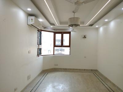 Living Room Image of 2000 Sq.ft 3 BHK Apartment / Flat for sale in CGHS Udyog Vihar, Sector 22 Dwarka New Delhi for Rs. 36800000