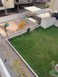 Balcony Image of 1075 Sq.ft 3 BHK Apartment / Flat for sale in Ratnam Bhavan Residency Tower A To D, Waghodia Road Vadodara for Rs. 4500000
