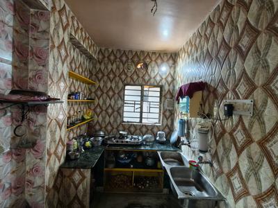 Kitchen Image of 1000 Sq.ft 3 BHK Apartment / Flat for sale in Garfa Kolkata for Rs. 4200000