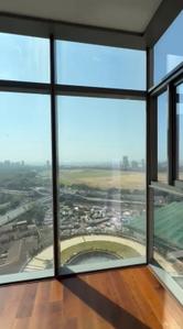 Balcony Image of 1720 Sq.ft 3 BHK Apartment / Flat for sale in Piramal Mahalaxmi, Mahalakshmi Mumbai for Rs. 115000000