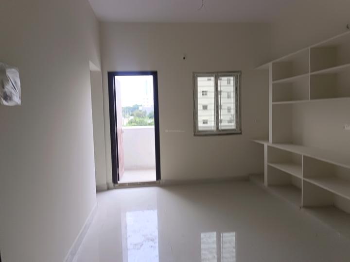 Sriven tulip Main Image 1