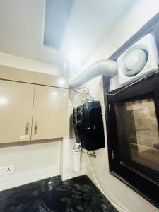 Kitchen Image of 1800 Sq.ft 4 BHK Builder Floor for rent in Sector 46 Gurgaon for Rs. 100000