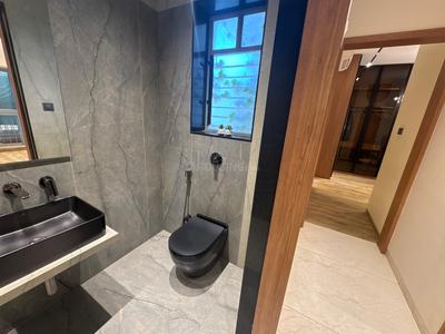 Bathroom Image of 1519 Sq.ft 3 BHK Apartment / Flat for sale in Unique Sky Links Phase I, Pashan Pune for Rs. 14500000