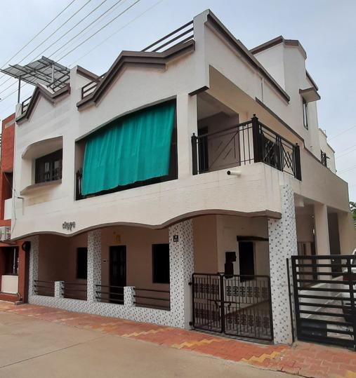 3 BHK 2500 Sqft Independent House for sale at Subhanpura, Vadodara