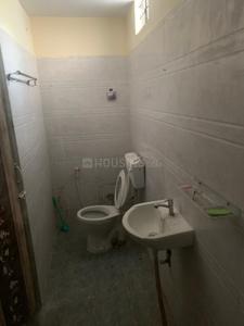 Bathroom Image of 3000 Sq.ft 4 BHK Builder Floor for rent in Hebbal Bengaluru for Rs. 30000