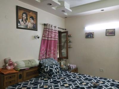 Bedroom Image of 2097 Sq.ft 4 BHK Builder Floor for sale in Krishna Nagar New Delhi for Rs. 20000000