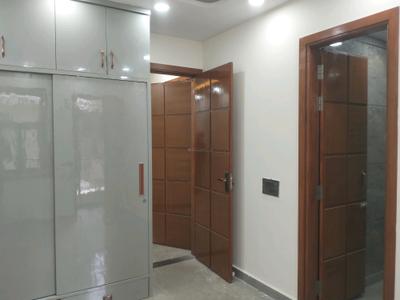 Bedroom Image of 720 Sq.ft 2 BHK Builder Floor for sale in Ashok Vihar New Delhi for Rs. 16000000