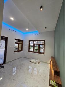 Hall Image of 1600 Sq.ft 3 BHK Independent House for sale in Pukkattupady Kochi for Rs. 6800000