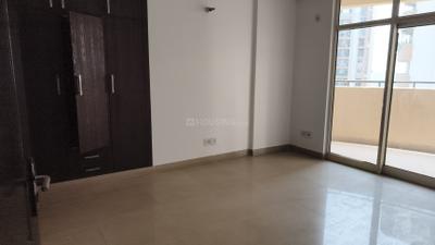 Bedroom Image of 1425 Sq.ft 2.5 BHK Apartment / Flat for rent in Paramount Symphony, Crossings Republik Ghaziabad for Rs. 20000